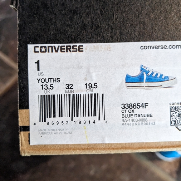 Blue Danube Low Top Kids Converse Youth size 1 - Picture 5 of 11